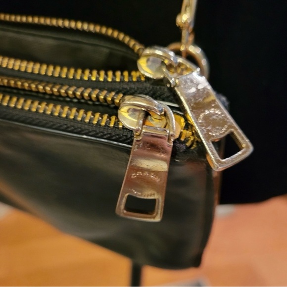 Coach Leather Concertible Wallet Crossbody Clutch 223 - Picture 8 of 9